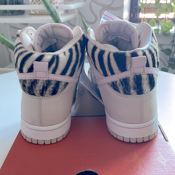 2005 WMNS Nike Dunk HI ‘Zebra’ Size 6.5 Deadstock - Picture 5 of 10